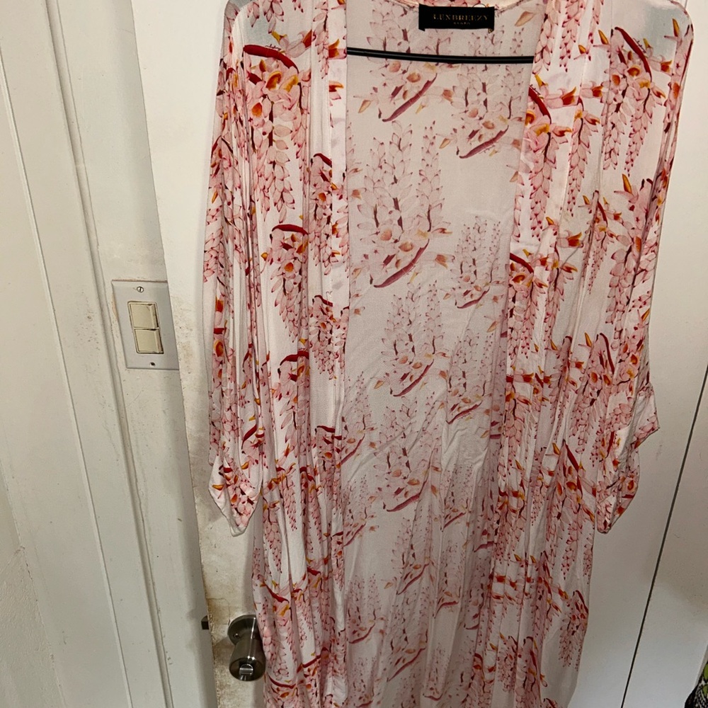 Lexbrezzy Kimono